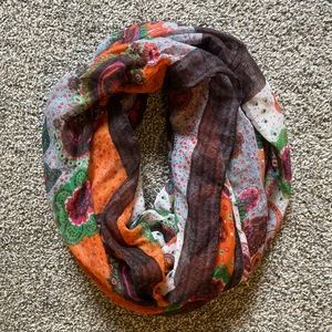Infinity scarf, floral pattern